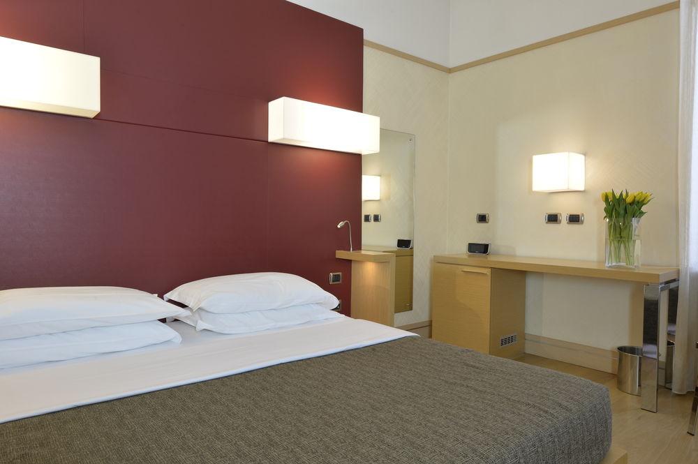 Best Western Hotel Armando เวโรนา ภายนอก รูปภาพ