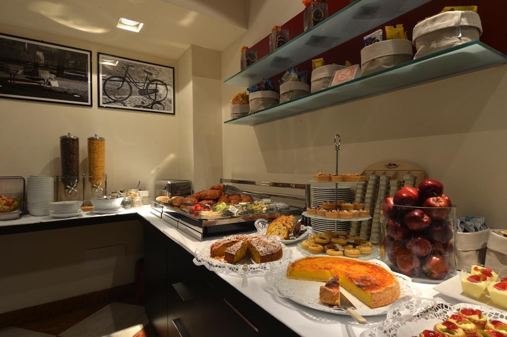 Best Western Hotel Armando เวโรนา ภายนอก รูปภาพ