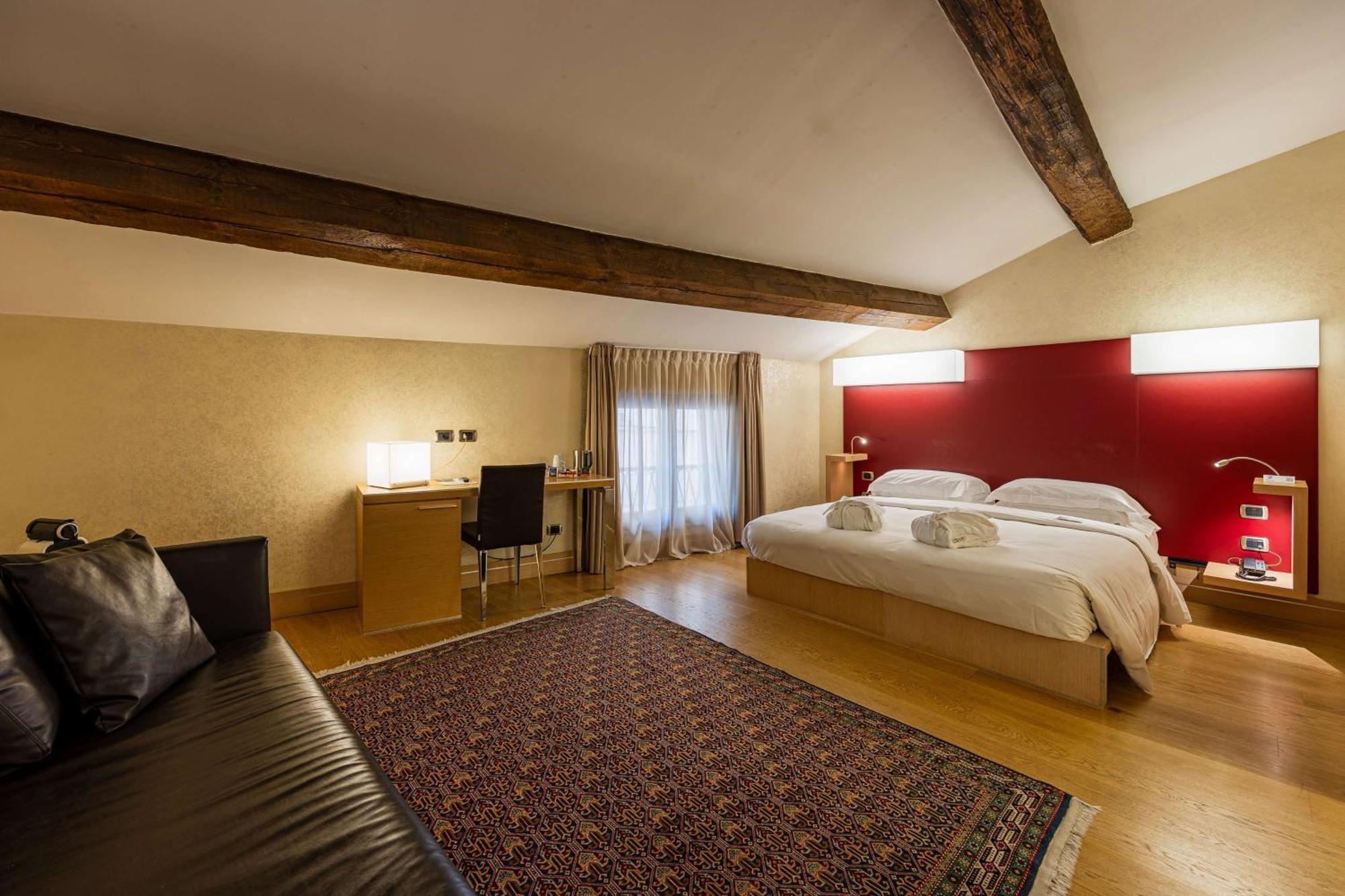 Best Western Hotel Armando เวโรนา ภายนอก รูปภาพ