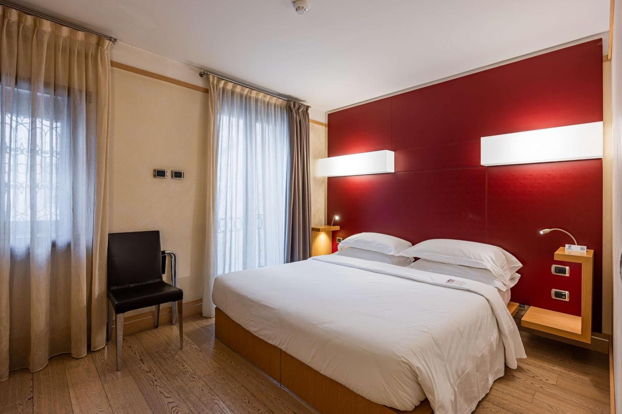 Best Western Hotel Armando เวโรนา ภายนอก รูปภาพ