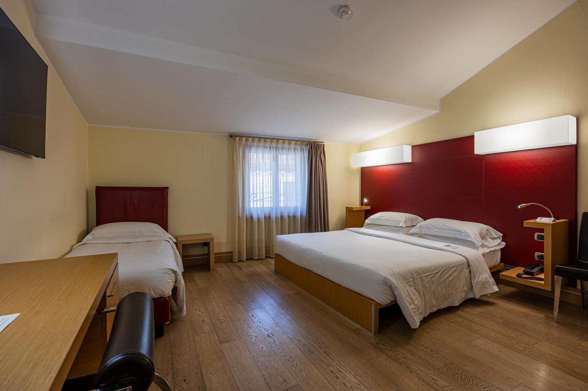 Best Western Hotel Armando เวโรนา ภายนอก รูปภาพ